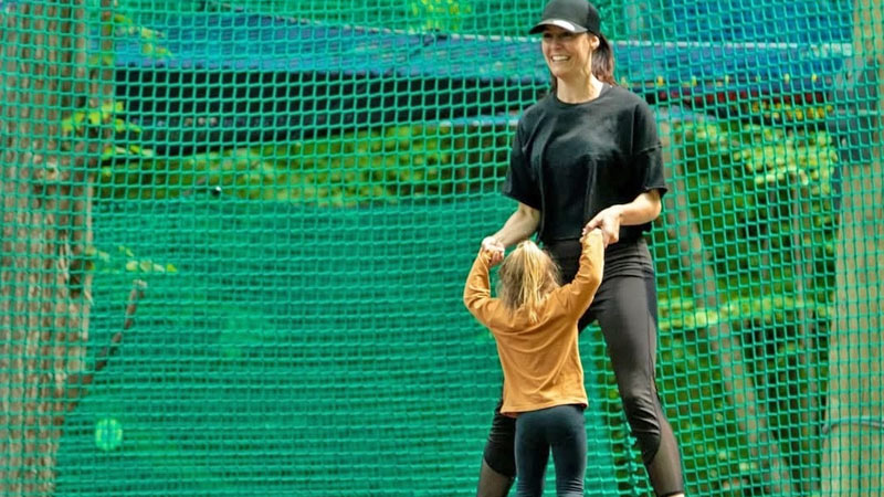 Découvrez l'activité Parcabout et ses filets suspendus